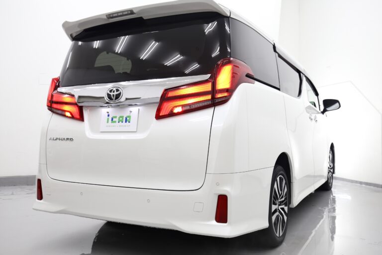 アルファード 2.5S Cパッケージリア