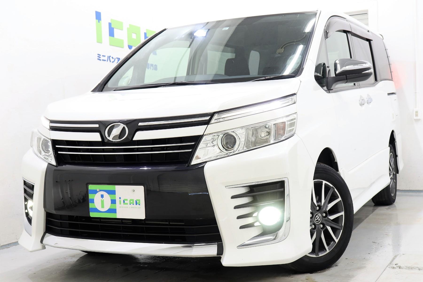 3代目 ヴォクシー】中古車選びのポイント・注意点まとめ￼ | ミニバン 