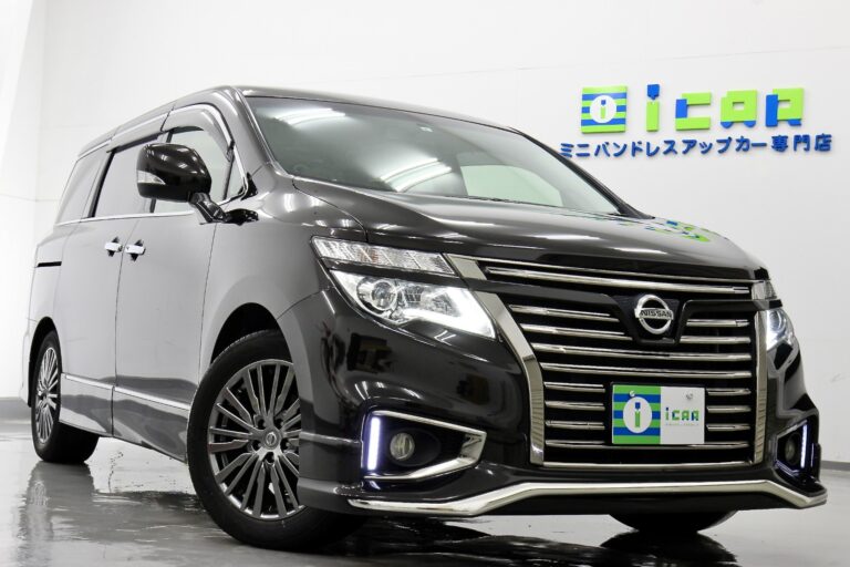 エルグランド250ハイウェイスターSアーバンクロム