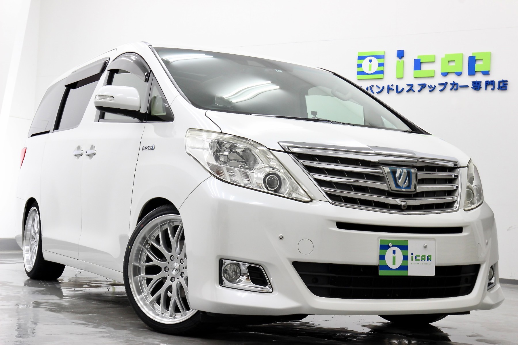 20アルファード アルファード型式：DBA-ANH20W（トヨタ）のクルマカタログ｜中古車の