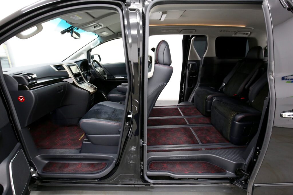 ヴェルファイア20系(初代)グレード比較！ | ミニバン専門店アイカー