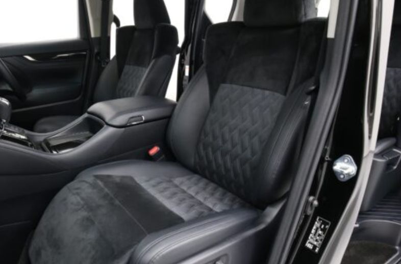 ファブリック+合成皮革素材シートブラック（アルファードヴェルファイア30前期）